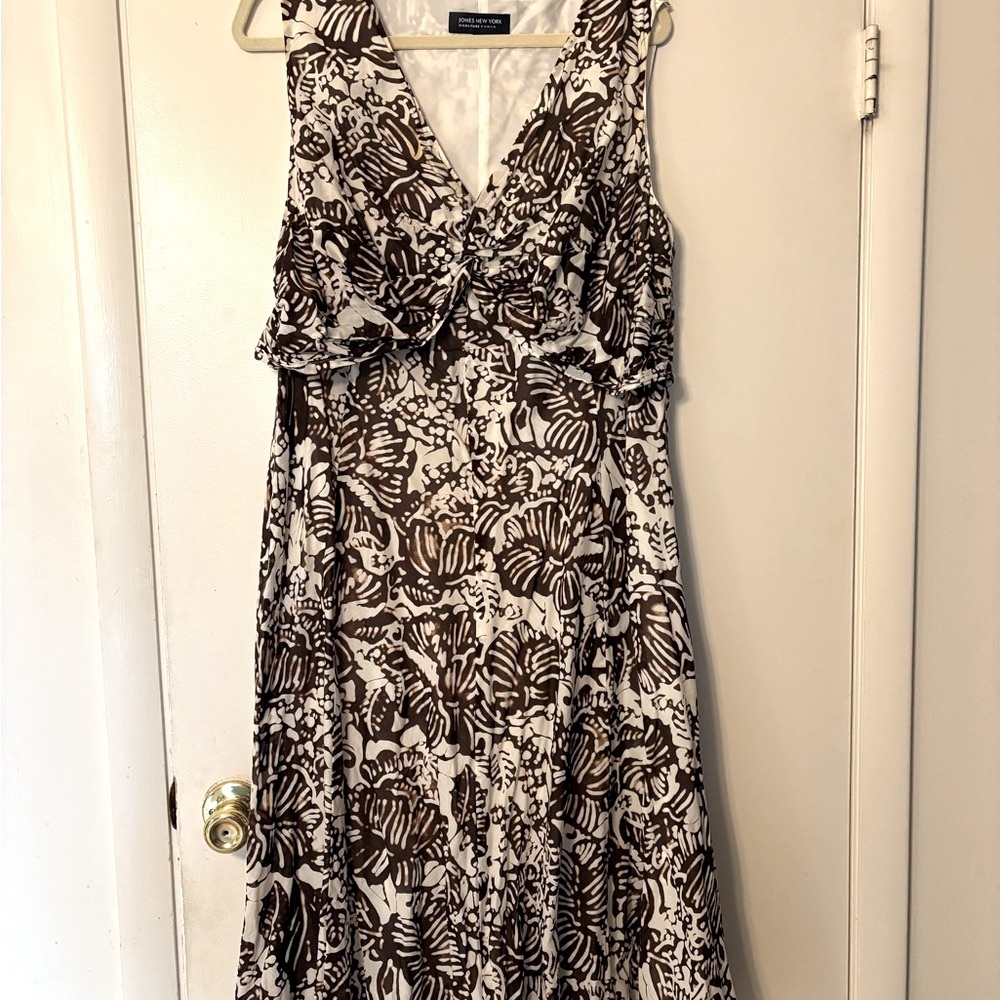 Jones New York Brown and White Dress - Everything $25 sale!